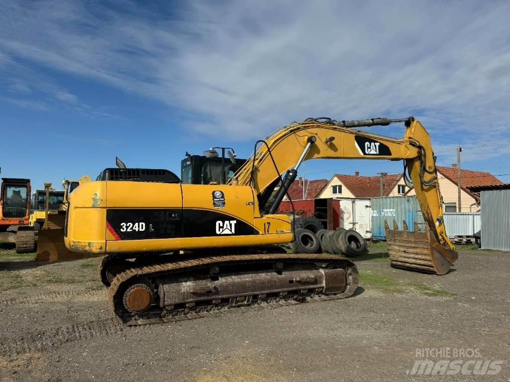 CAT 324 D L 대형 굴삭기 29톤 이상