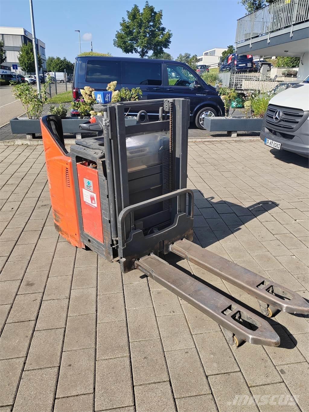 Linde L12 LHP SP 포크리프트