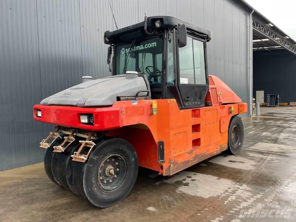 Dynapac CP224 공기 타이어 롤러
