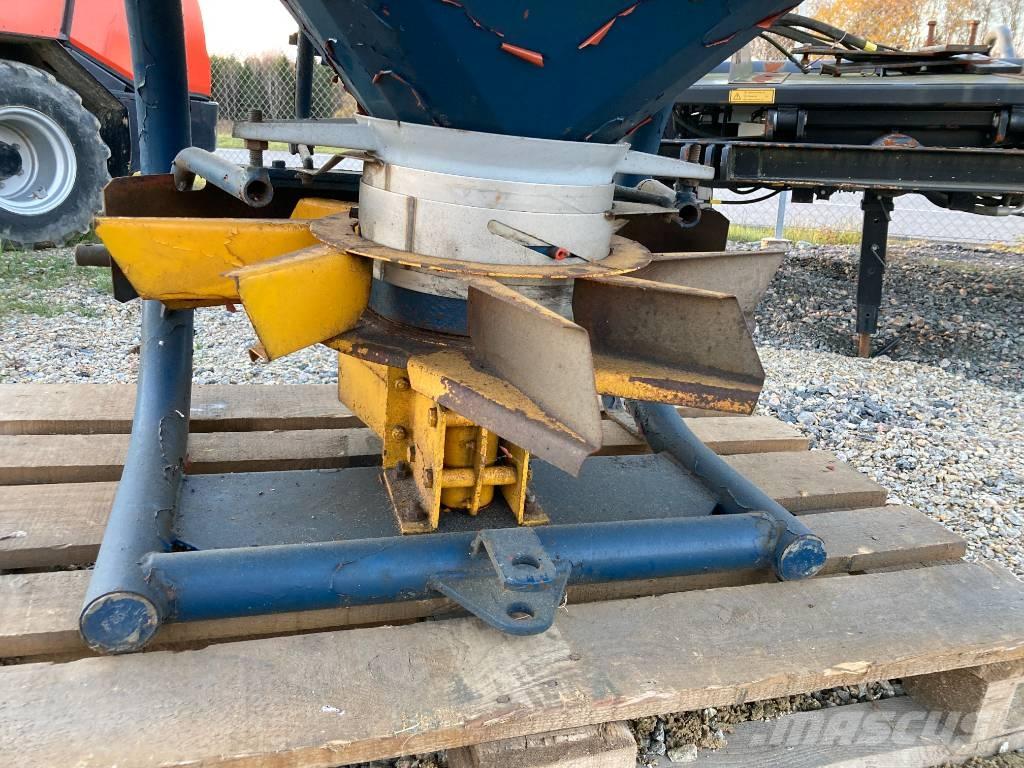 Bogballe B700 미네랄 살포기