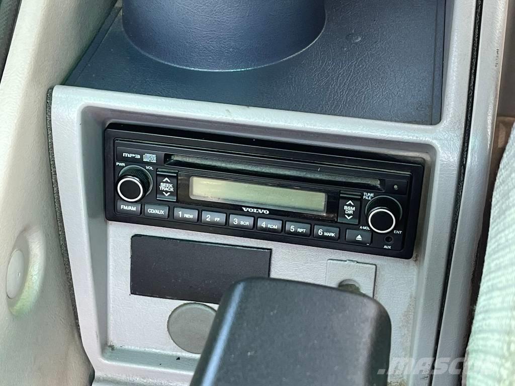 Volvo EW 160 C  휠 굴삭기