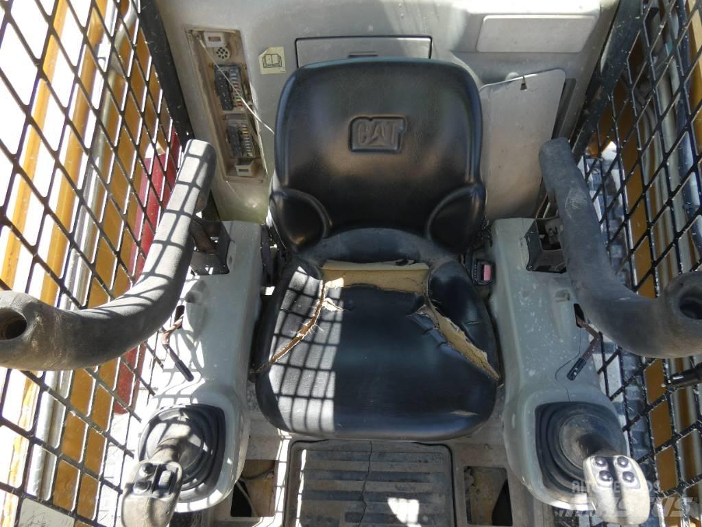 CAT 279 C  스키드로더
