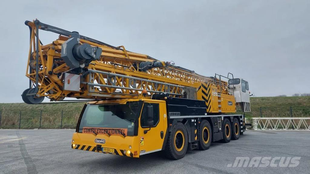 Liebherr MK88 Plus 타워 크레인