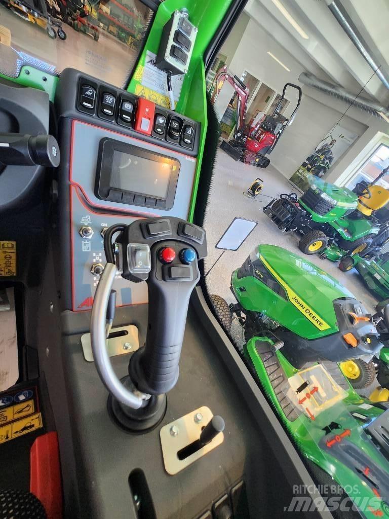 Avant 760 I  스키드로더