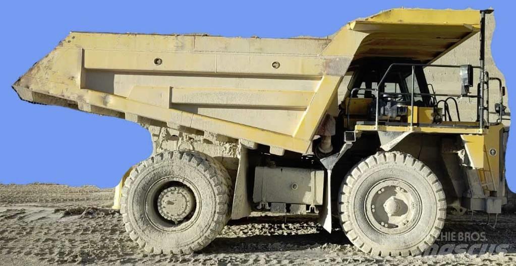 Komatsu HD405-7 초대형 덤프 트럭
