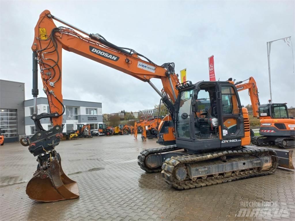 Develon DX140LCR-5 대형 굴삭기 29톤 이상