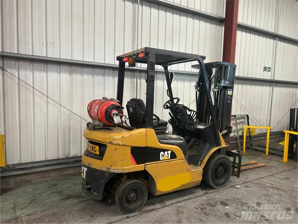 CAT GP25NT LPG 지게차