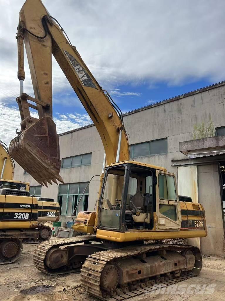 CAT 320 B L 대형 굴삭기 29톤 이상