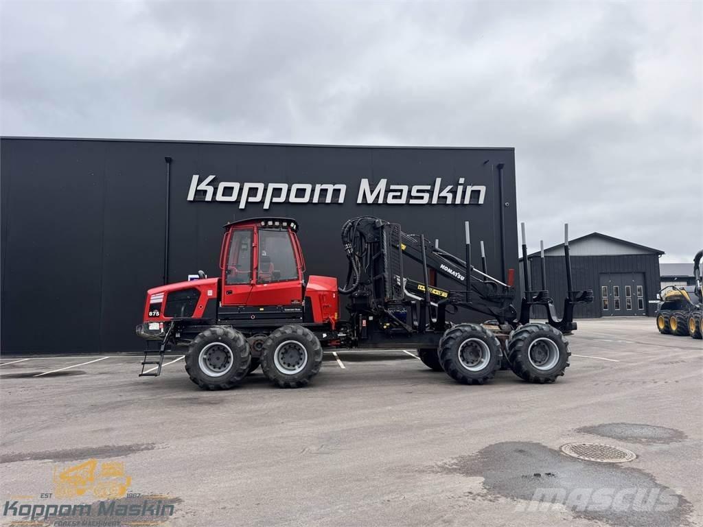Komatsu 875 원목 포워더