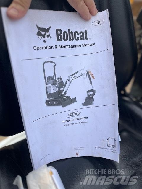 Bobcat E 10 소형 굴삭기 7톤 미만