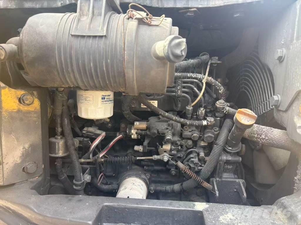 Komatsu PC 50 MR-3 소형 굴삭기 7톤 미만