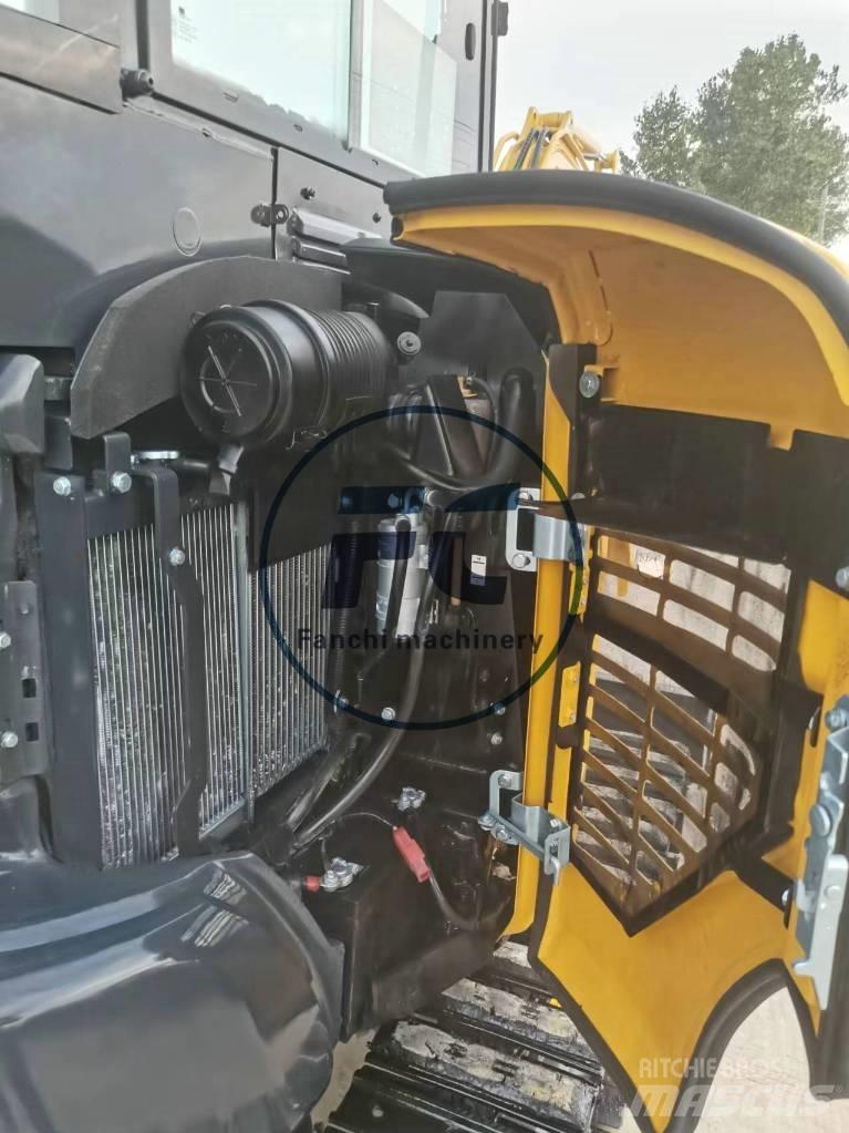 Komatsu PC35 소형 굴삭기 7톤 미만