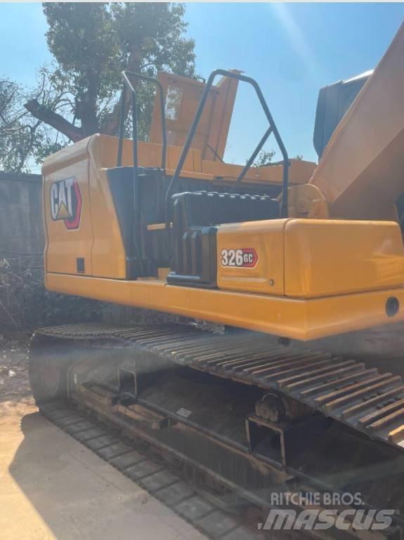 CAT 326 GC 대형 굴삭기 29톤 이상