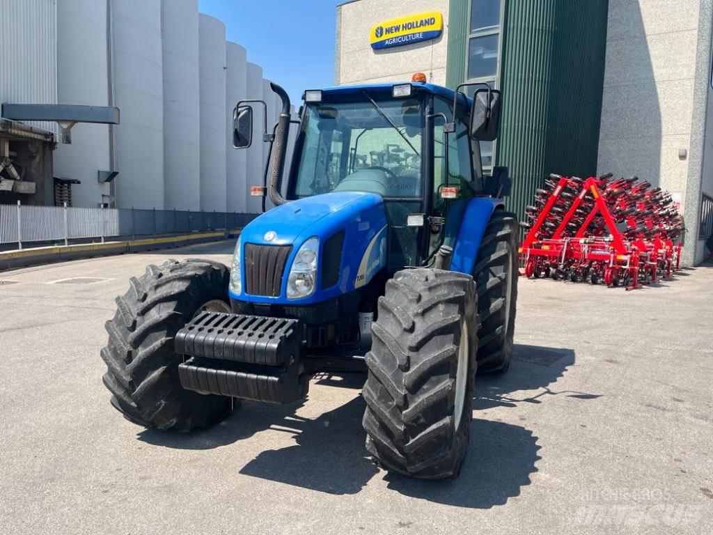 New Holland TL 100 A 트랙터