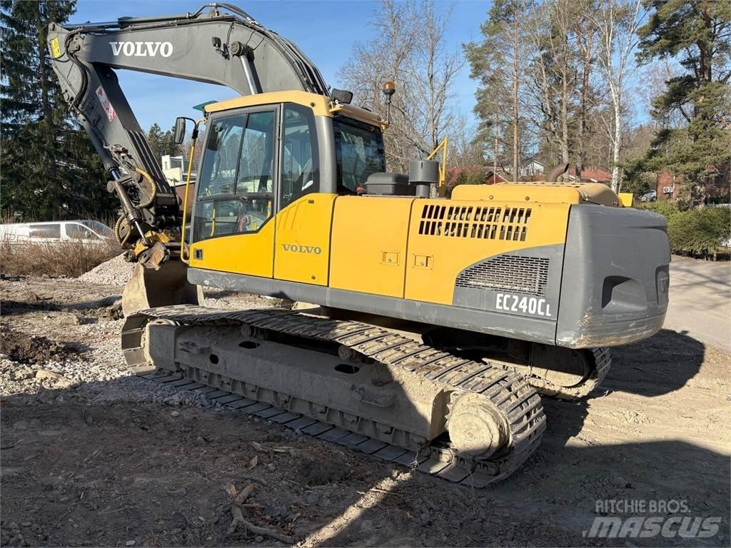 Volvo EC240CL 대형 굴삭기 29톤 이상