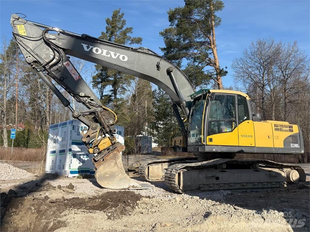 Volvo EC240CL 대형 굴삭기 29톤 이상