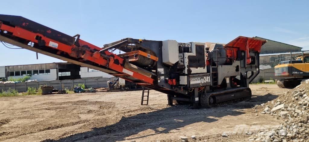 Sandvik QJ 341 이동식 분쇄기