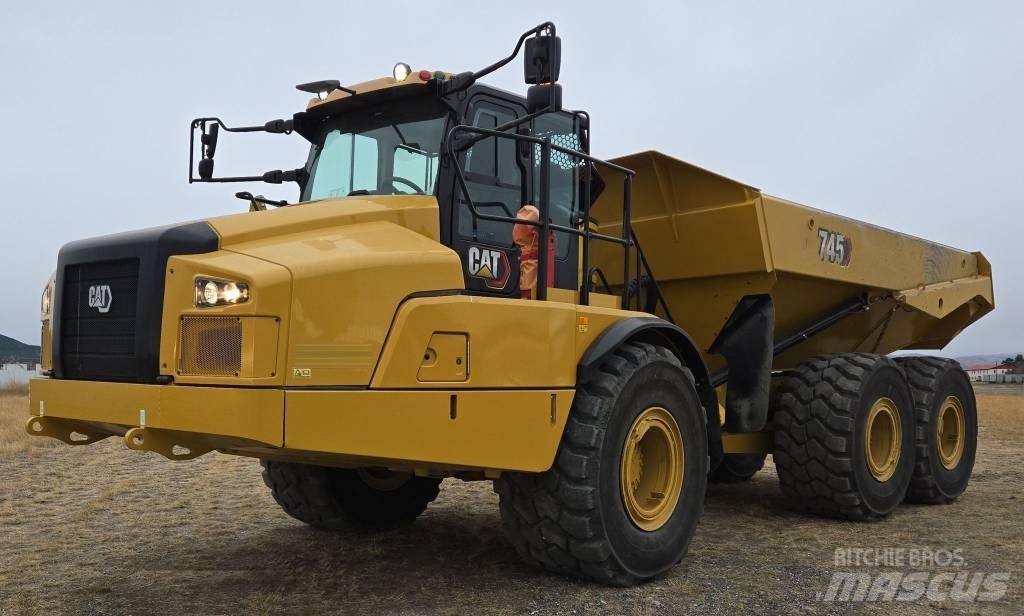 CAT 745 연결식 홀러