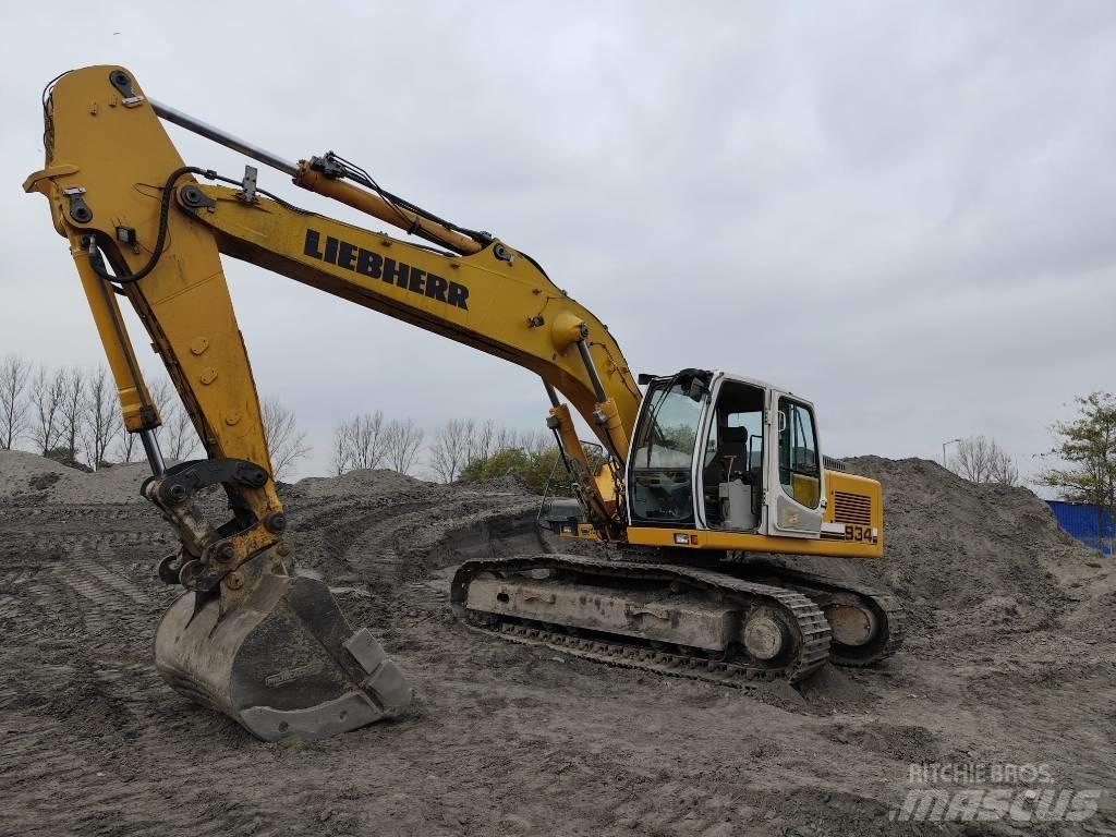 Liebherr 934 C HDSL 대형 굴삭기 29톤 이상