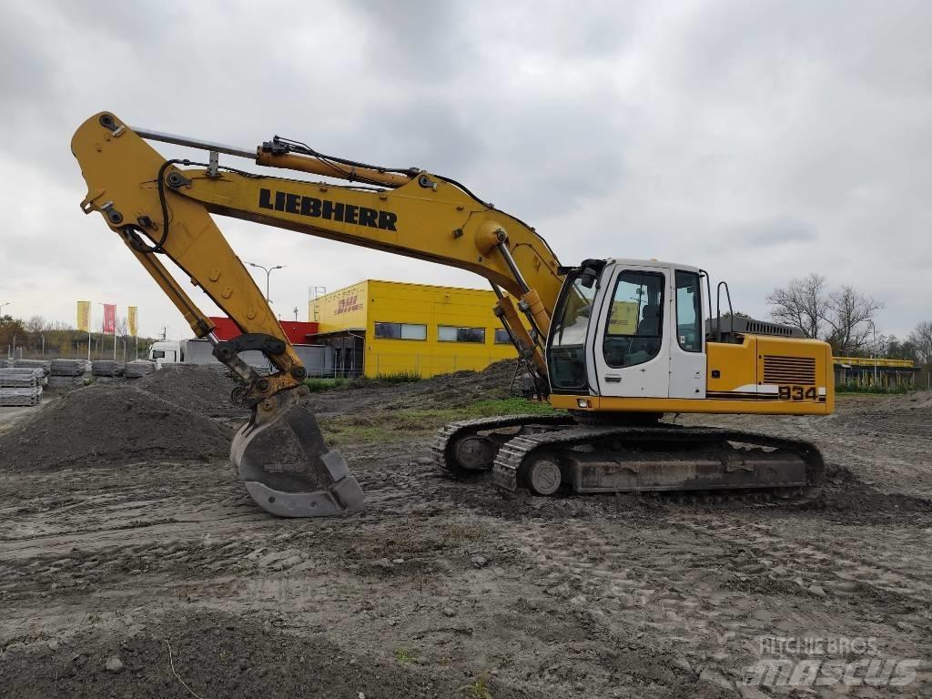 Liebherr 934 C HDSL 대형 굴삭기 29톤 이상