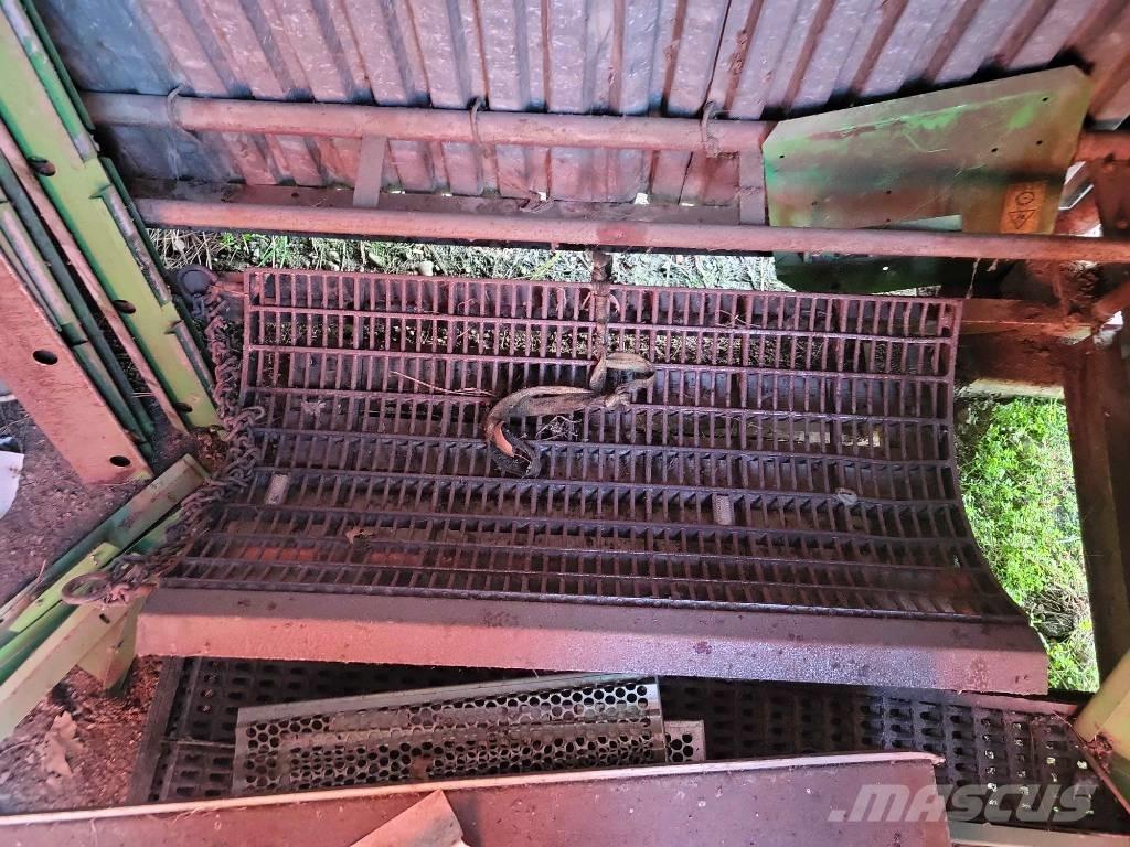 Deutz-Fahr 5660 HTS 콤바인 수확기 부속품