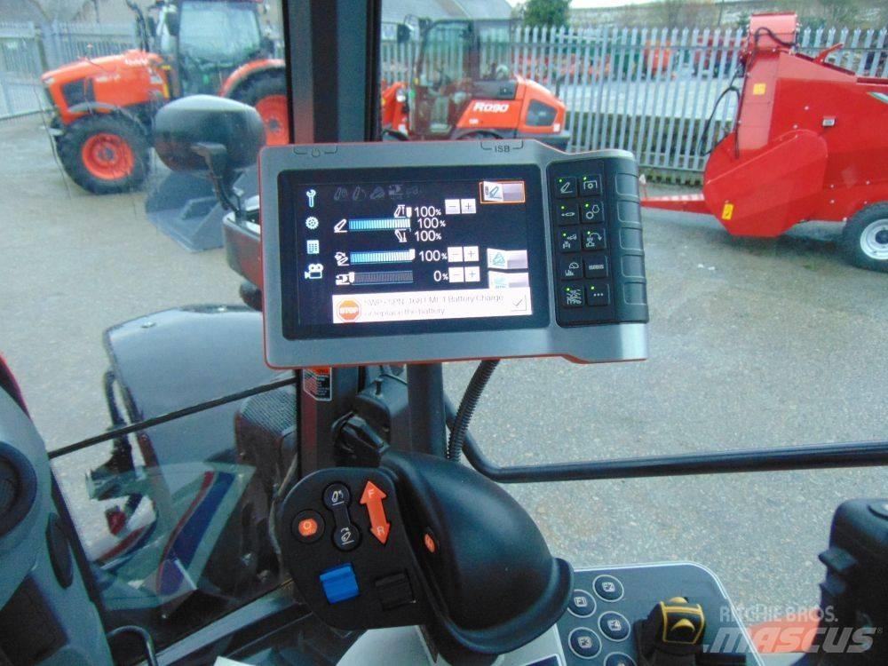 Kubota M 7151 트랙터