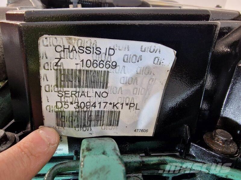 Volvo D5K 210 EUVI 엔진