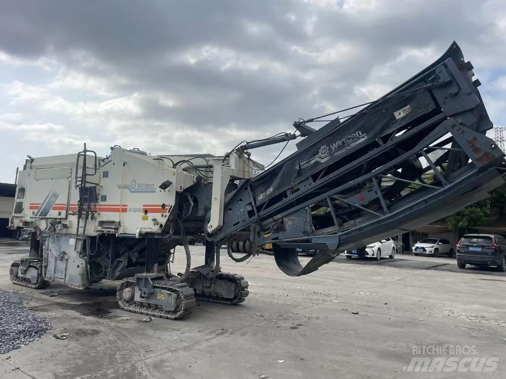 Wirtgen W2000 아스팔트 콜드 밀링 기계