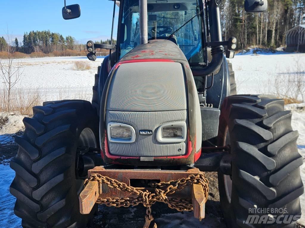 Valtra T 170 트랙터