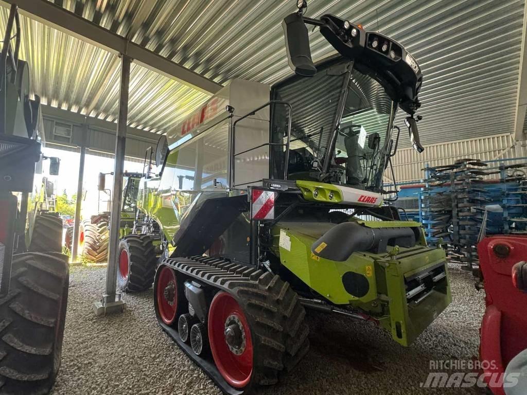 CLAAS Trion 660 TT 콤바인 수확기