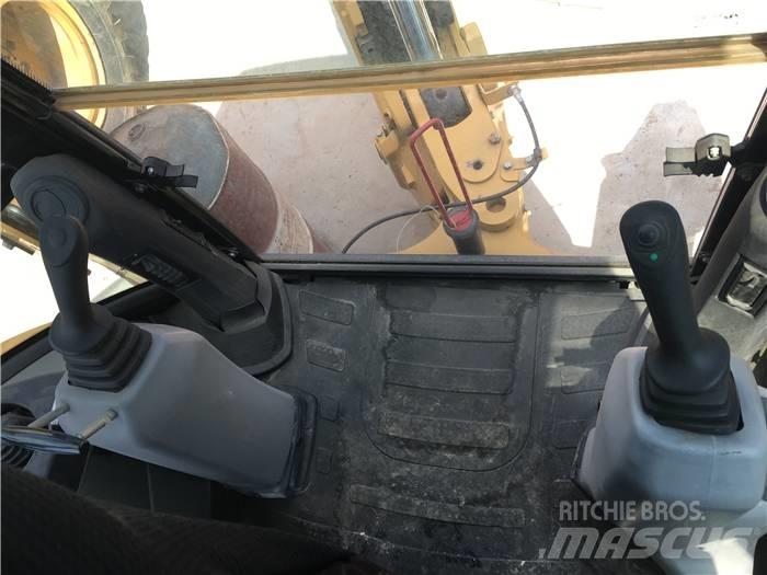 CAT 420 F 백호로더