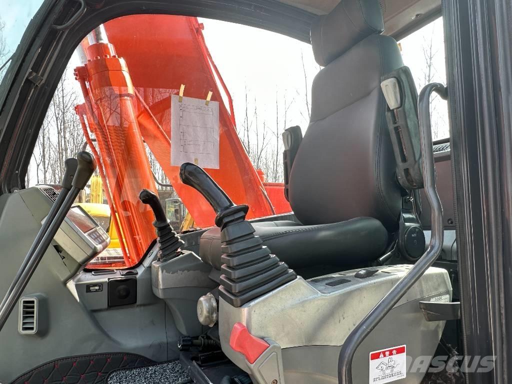 Doosan DX160LC 대형 굴삭기 29톤 이상