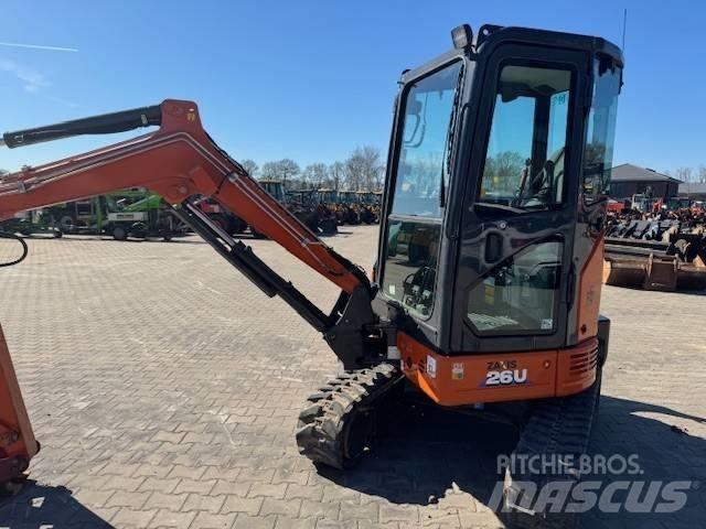 Hitachi ZX 26 소형 굴삭기 7톤 미만