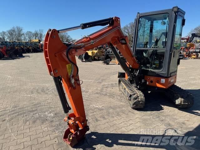 Hitachi ZX 26 소형 굴삭기 7톤 미만