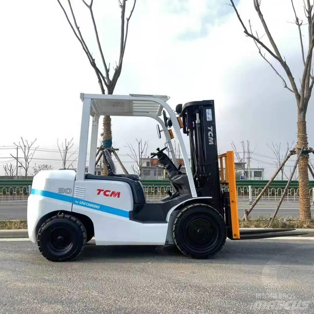 TCM FD30 디젤 지게차