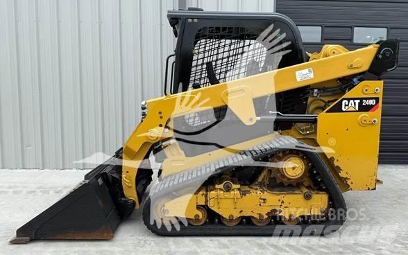 CAT 249D  스키드로더