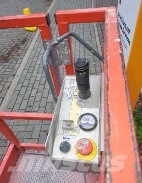 SkyJack SJ 12 가위형 리프트