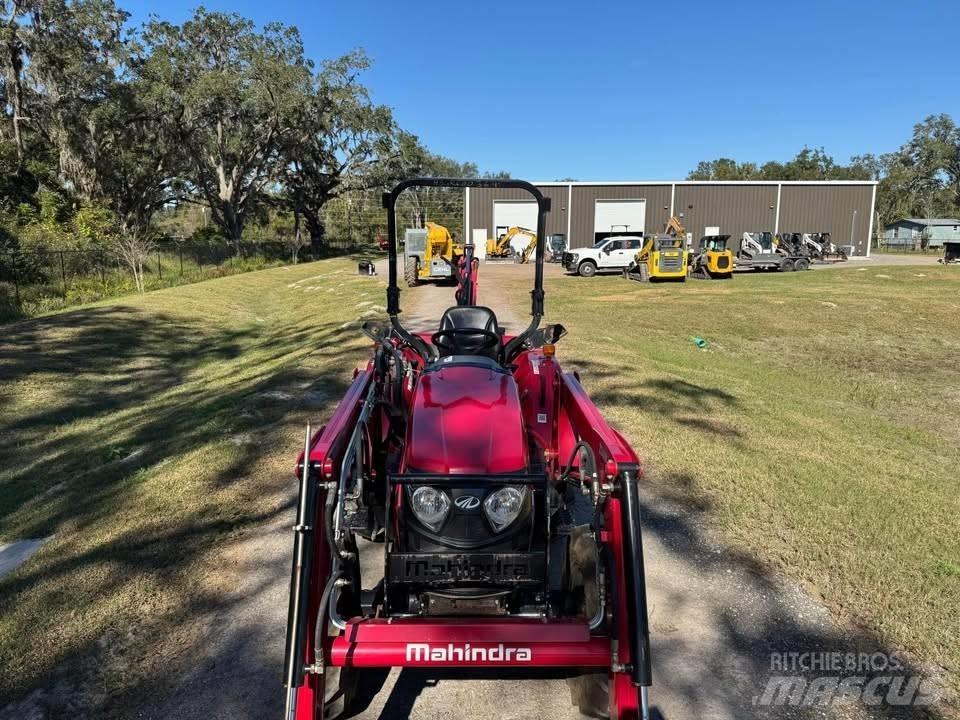 Mahindra 2545 트랙터