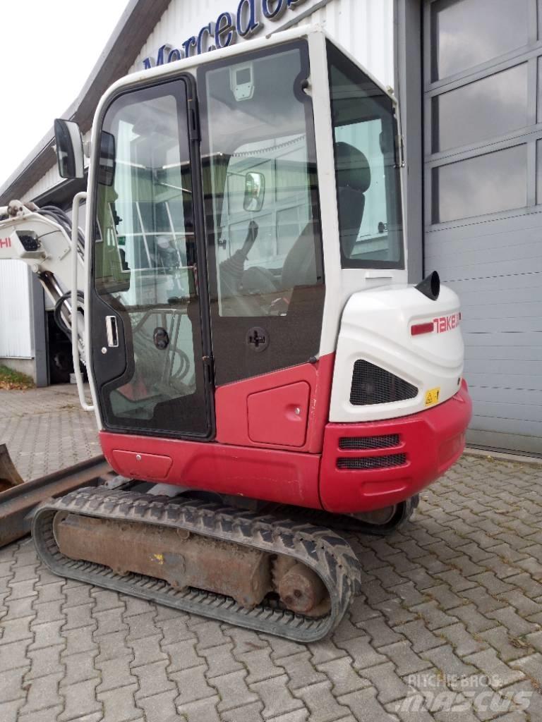 Takeuchi TB 230 소형 굴삭기 7톤 미만