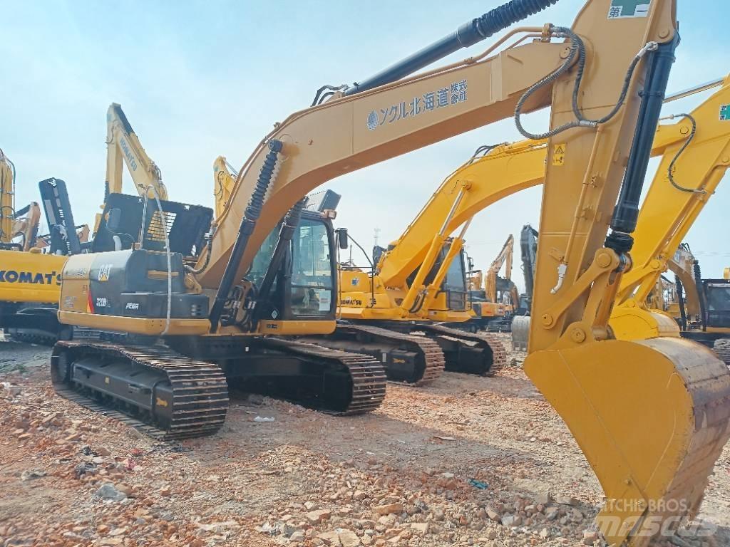 CAT 320 D2L 중형굴삭기 7톤-28톤