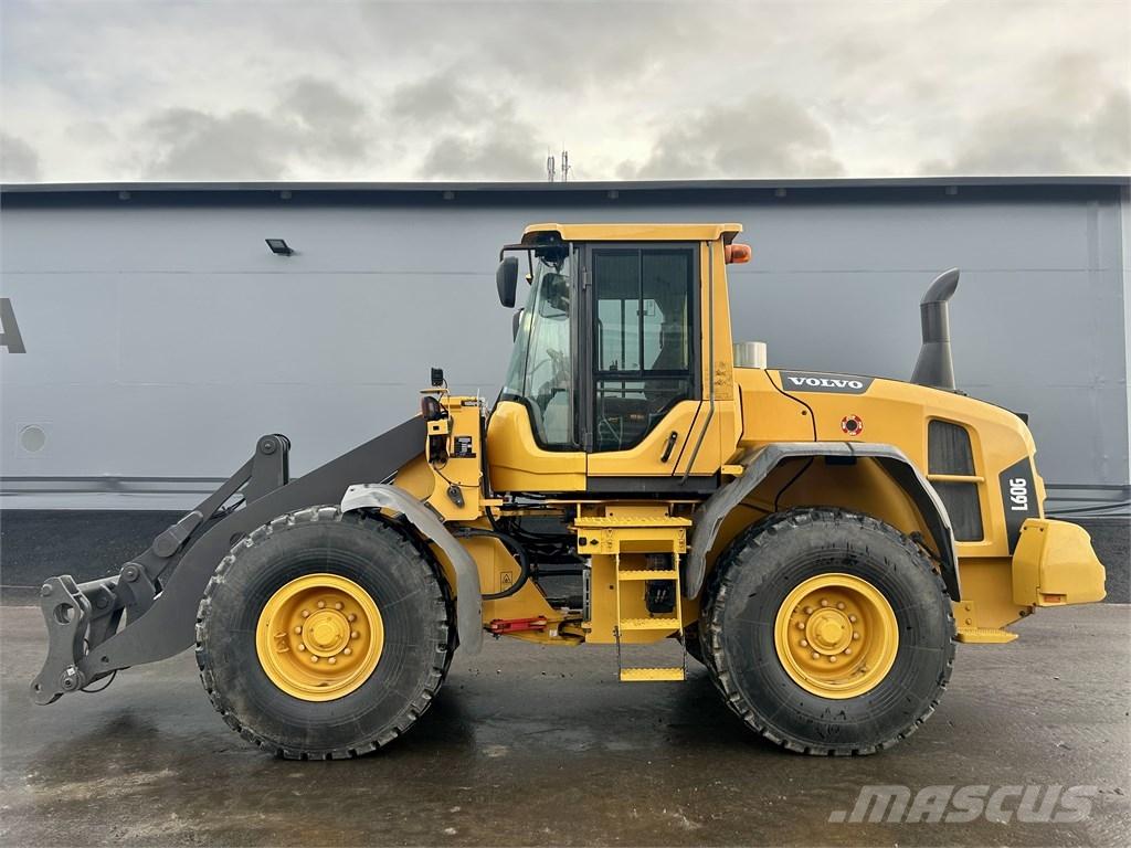 Volvo L60G LONGBOOM  휠로우더