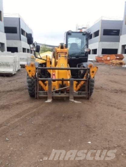 JCB 540-140 텔러 핸들러