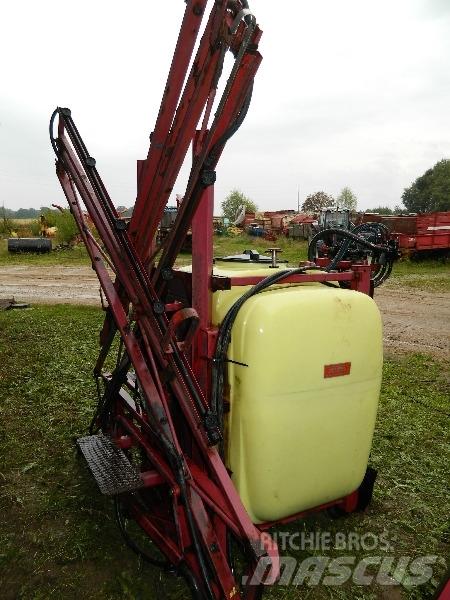 Hardi 800 견인형 분무기
