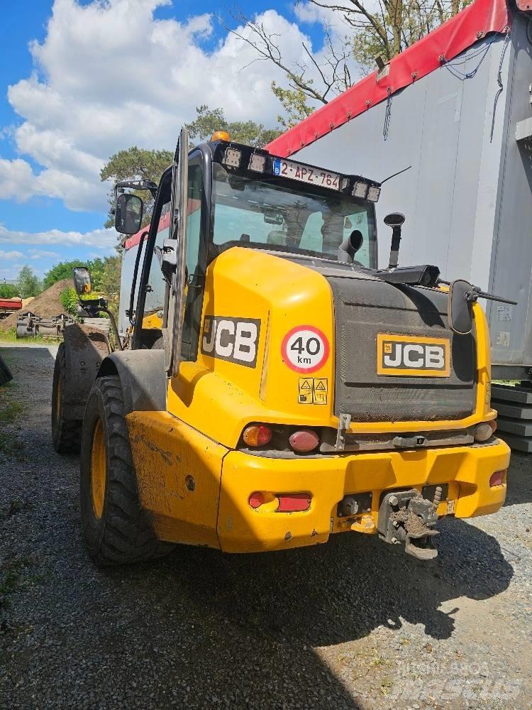 JCB TM 320 S 농업용 텔레 핸들러