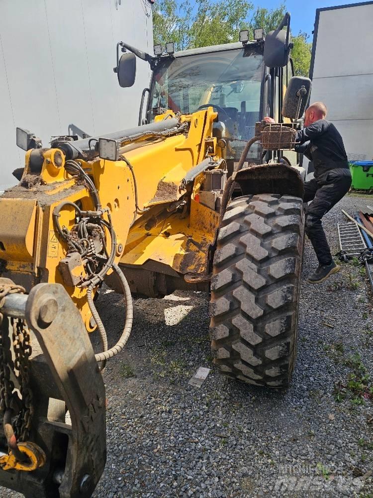 JCB TM 320 S 농업용 텔레 핸들러