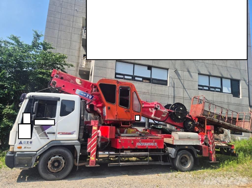 Horyong SKY450 트럭 탑재 고소작업대