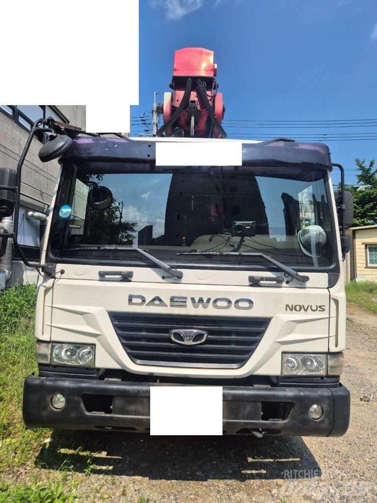 Horyong SKY450 트럭 탑재 고소작업대