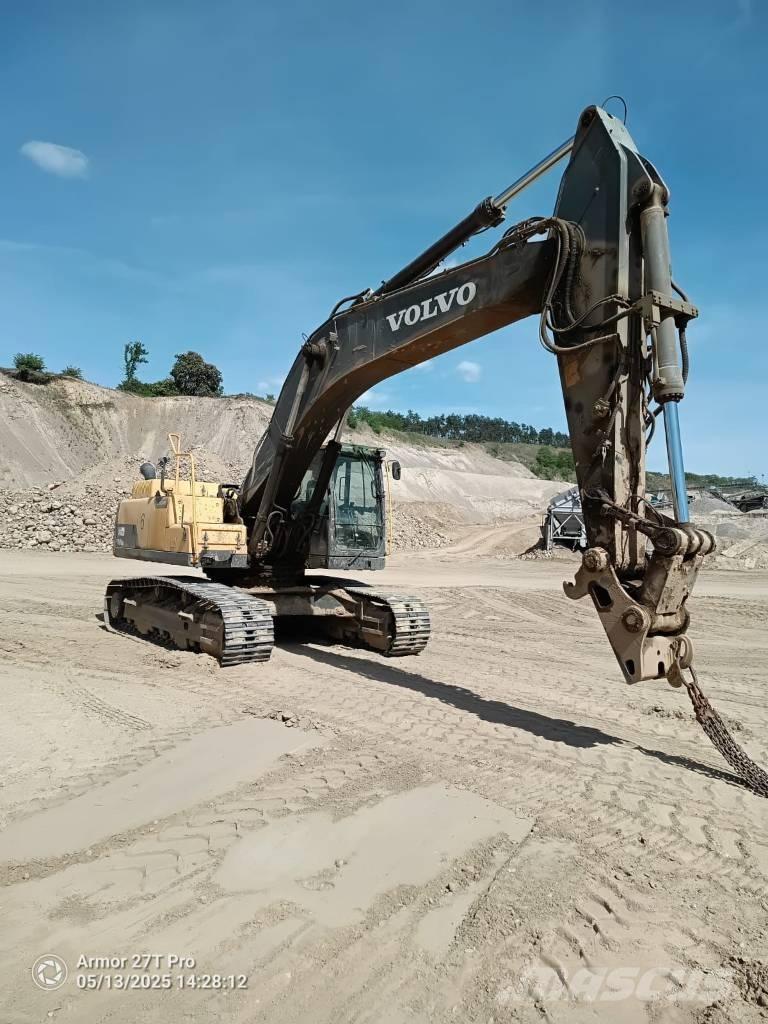 Volvo EC 300 D N L 대형 굴삭기 29톤 이상