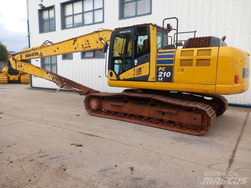 Komatsu PC210LC-10 대형 굴삭기 29톤 이상