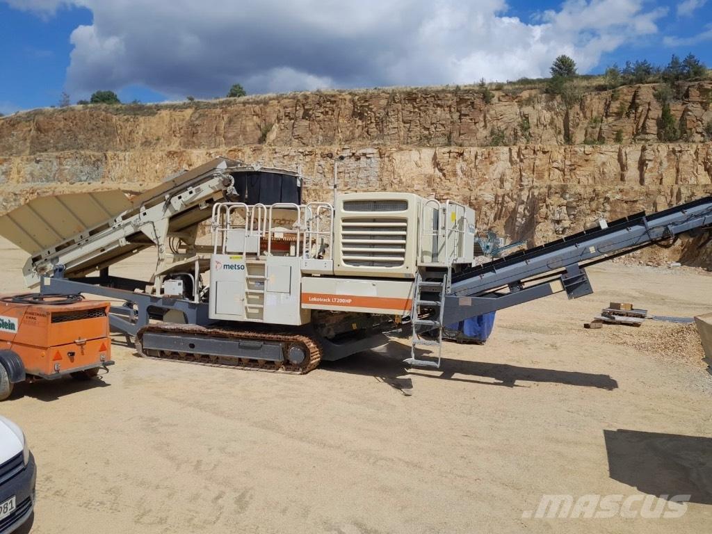 Metso LT200HP 이동식 분쇄기